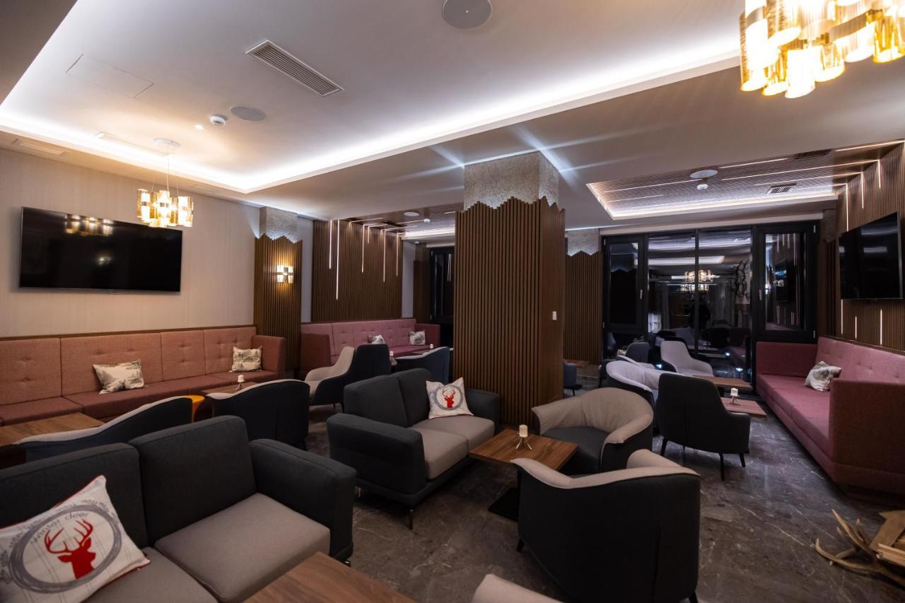 Hotel Belmont & Spa ซินายา ภายนอก รูปภาพ
